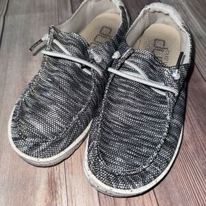 Women’s Hey Dude Wendy Sox Size 5